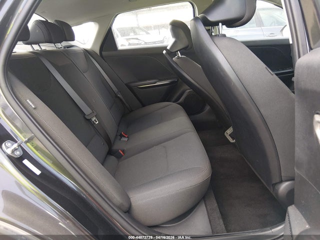 Kia K4 Lxs