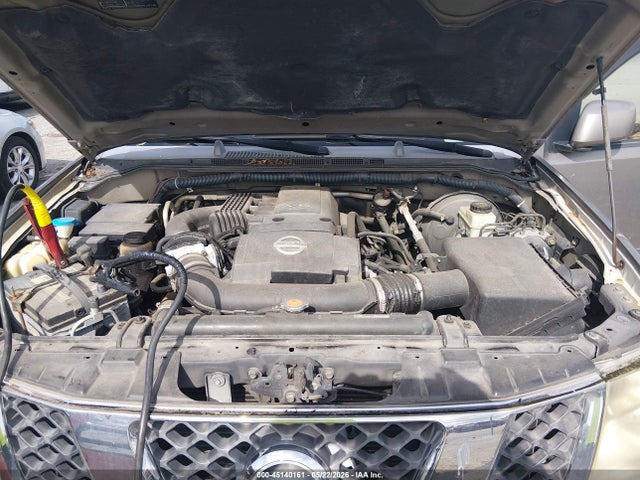 Nissan Pathfinder Se