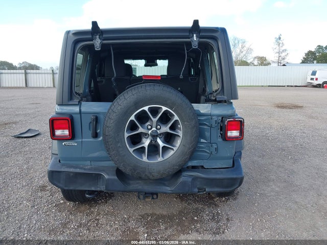 Jeep Wrangler 4-door Sport S 4x4