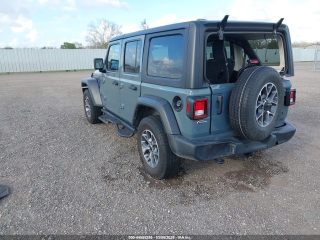 Jeep Wrangler 4-door Sport S 4x4