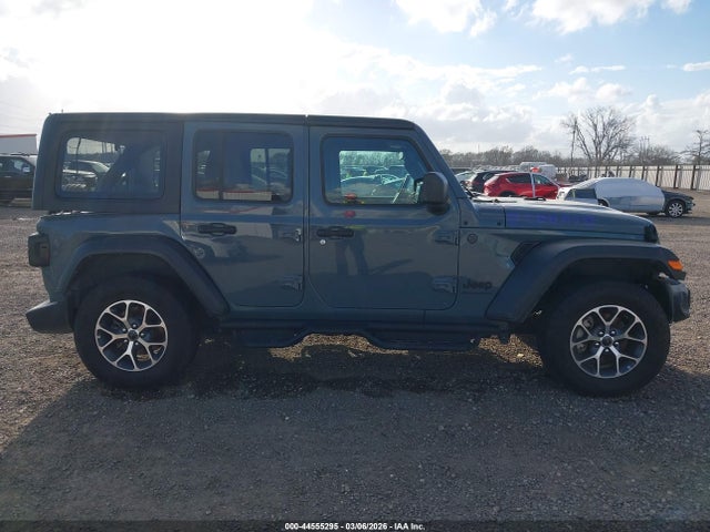 Jeep Wrangler 4-door Sport S 4x4