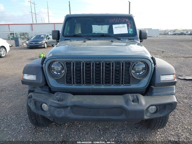 Jeep Wrangler 4-door Sport S 4x4