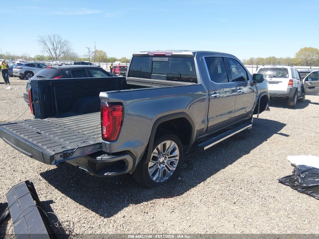 GMC Sierra 1500 4wd  Short Box Denali