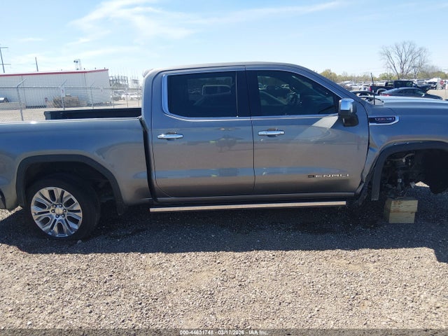 GMC Sierra 1500 4wd  Short Box Denali