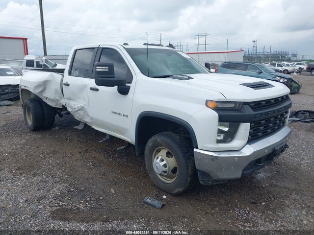 Salvage Chevrolet Silverado 3500 Image
