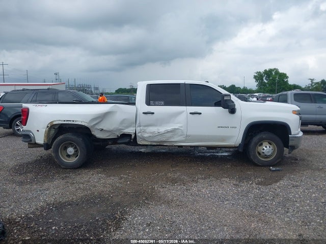 Chevrolet Silverado 3500 4wd  Long Bed Wt