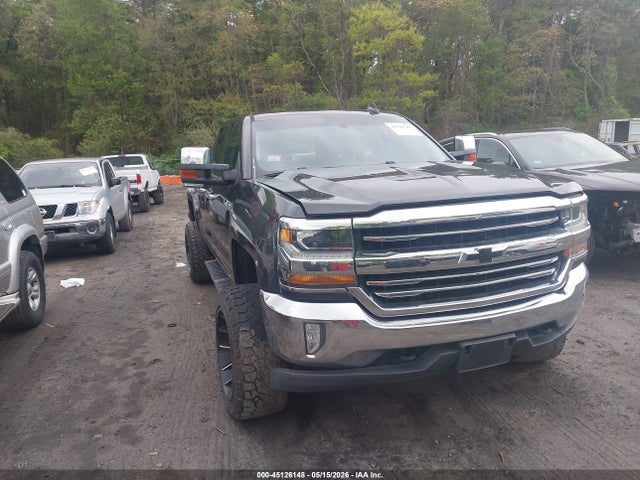Salvage Chevrolet Silverado 1500 Image