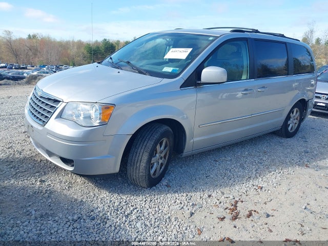 Chrysler Town & Country Touring
