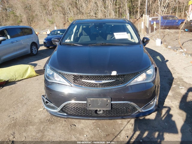 Chrysler Pacifica Touring Plus