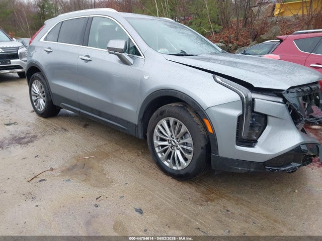 Salvage Cadillac XT4 Image