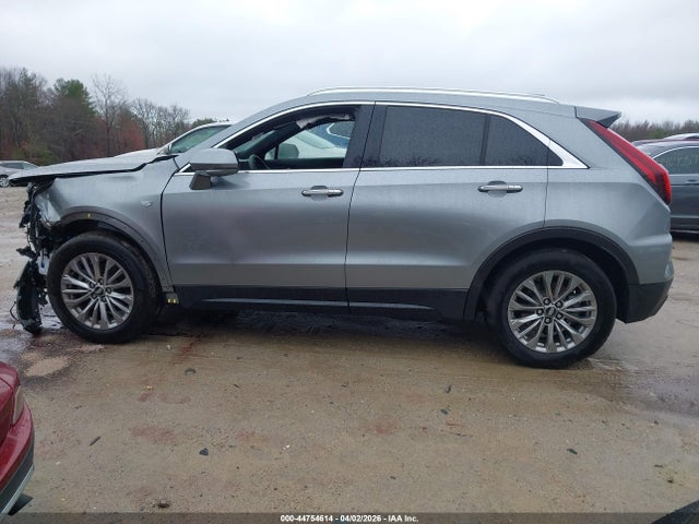 Cadillac XT4 Fwd Premium Luxury
