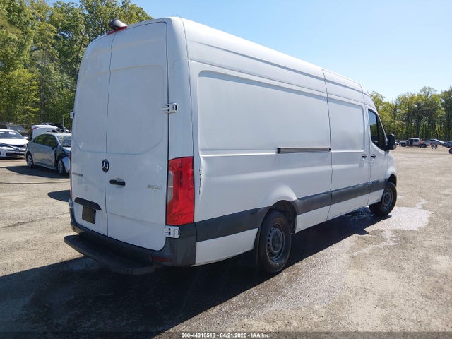 Mercedes-Benz Sprinter 2500 High Roof I4