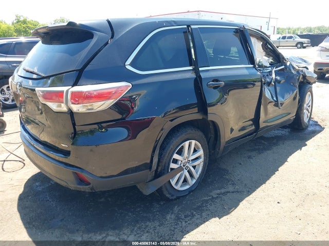 Toyota Highlander Le V6