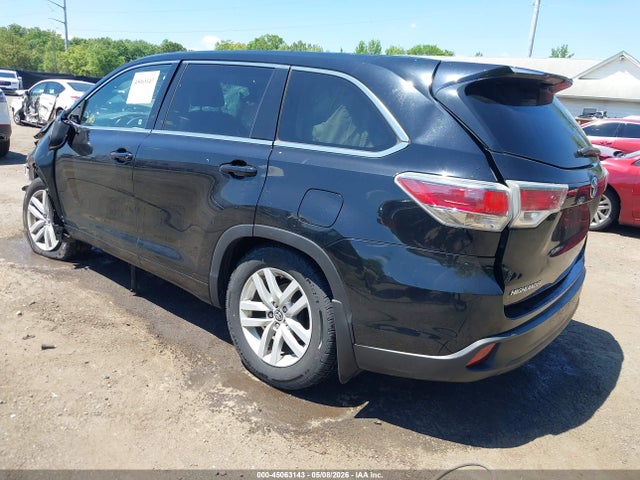 Toyota Highlander Le V6