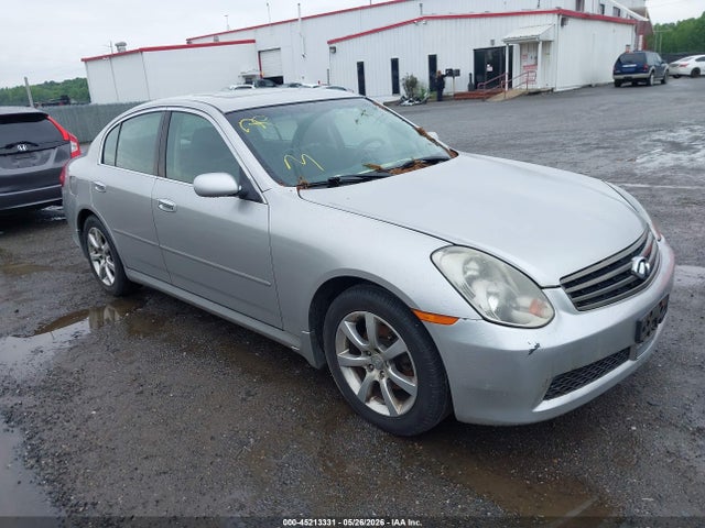 Salvage INFINITI G35x Image