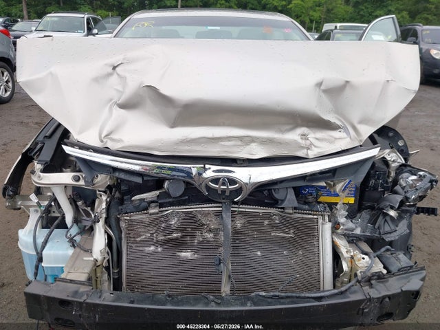 Toyota Avalon Xle Premium