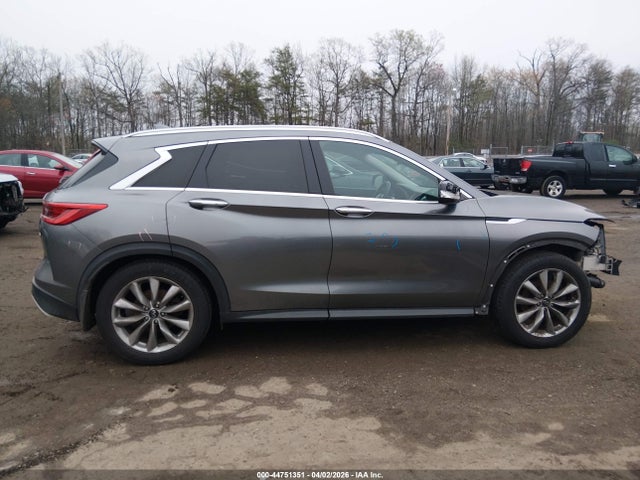 INFINITI Qx Luxe