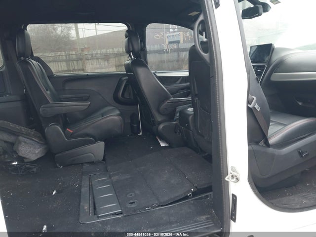 Dodge Grand Caravan Gt