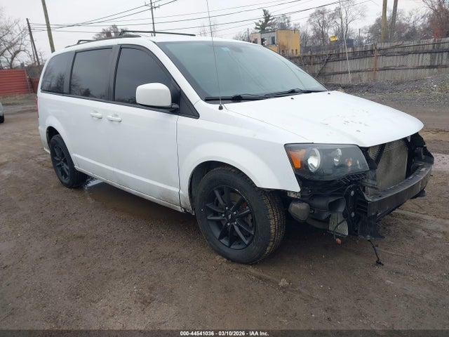 Salvage Dodge Grand Caravan Image
