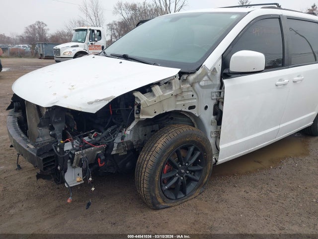 Dodge Grand Caravan Gt