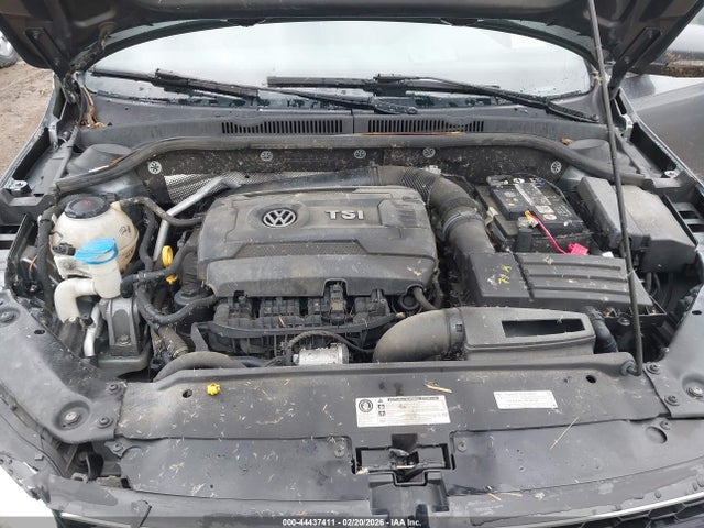 Volkswagen Jetta 2.0t Gli