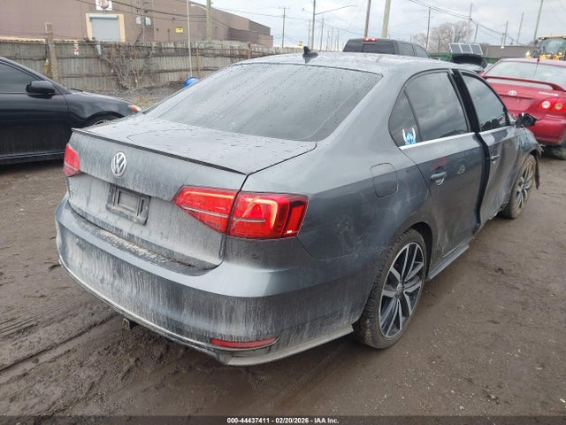 Volkswagen Jetta 2.0t Gli
