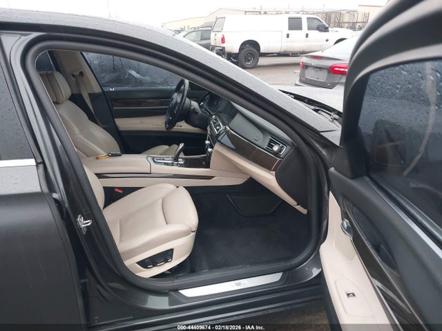 BMW 7 Series Xdrive