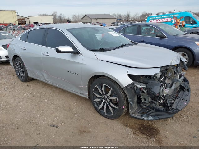 Salvage Chevrolet Malibu Image