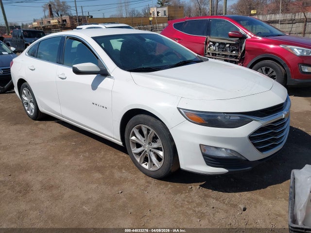 Salvage Chevrolet Malibu Image
