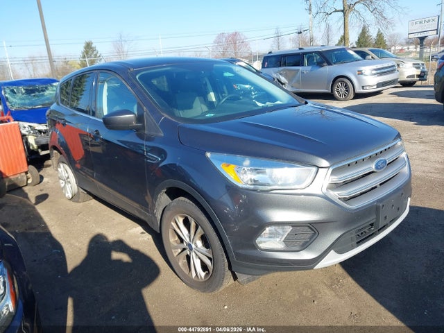 Salvage Ford Escape Image