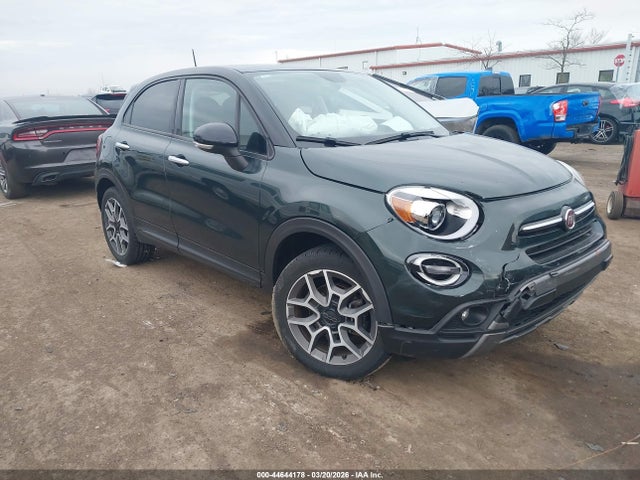 Salvage FIAT 500X Image