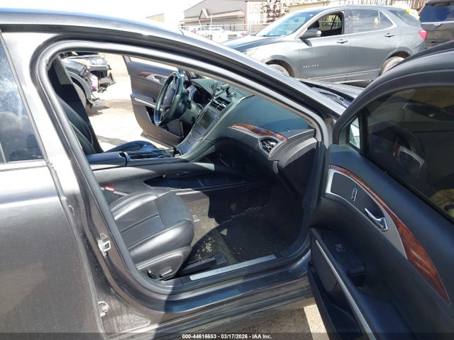 Lincoln MKZ