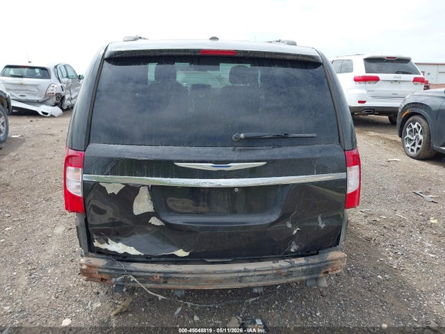 Chrysler Town & Country Touring-l