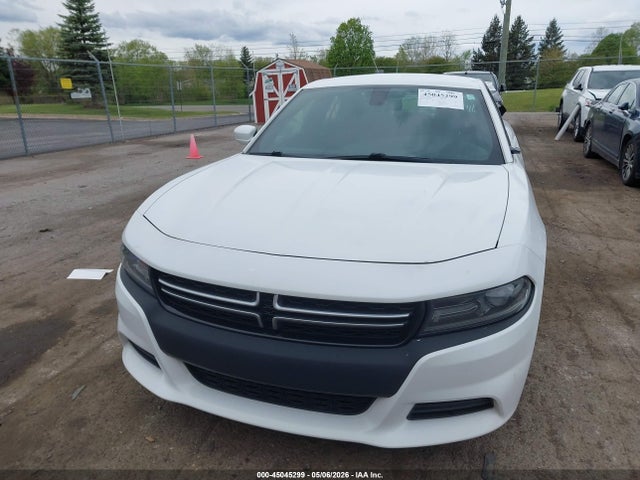 Dodge Charger Se