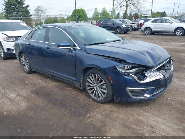 Salvage Lincoln MKZ Image