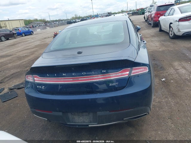 Lincoln MKZ Premiere