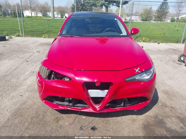 Alfa Romeo Giulia Ti Awd