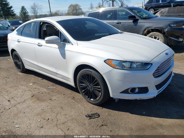 Salvage Ford Fusion Image