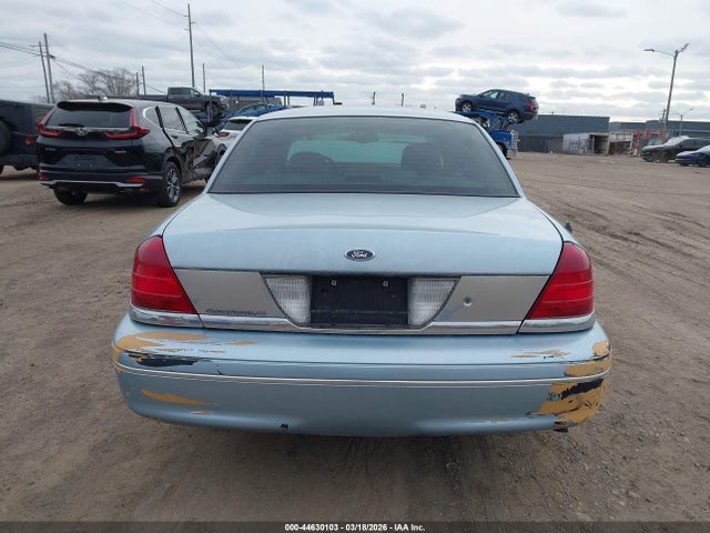 Ford Crown Victoria