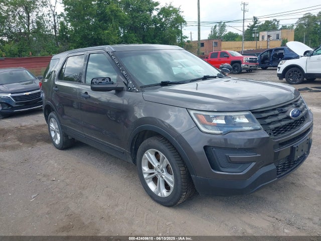 Salvage Ford Police Interceptor Image
