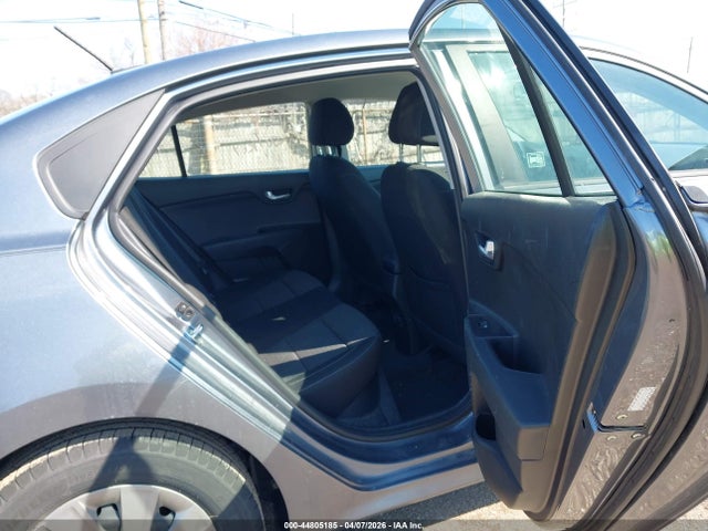 Kia Rio S