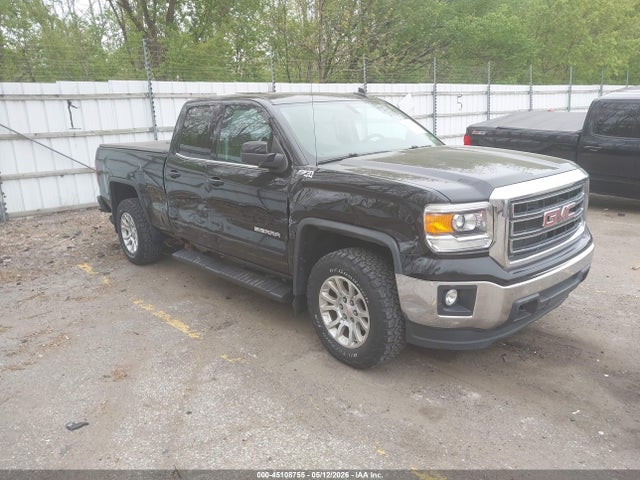 Salvage GMC Sierra 1500 Image