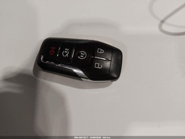 Lincoln MKX Select