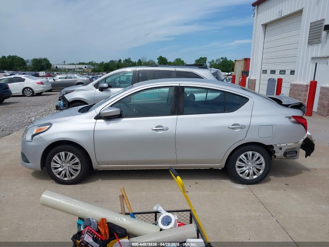 Nissan Versa 1.6 Sv