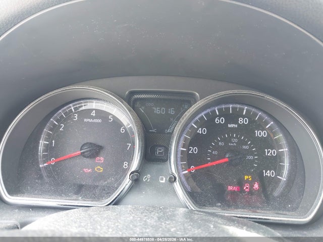 Nissan Versa 1.6 Sv