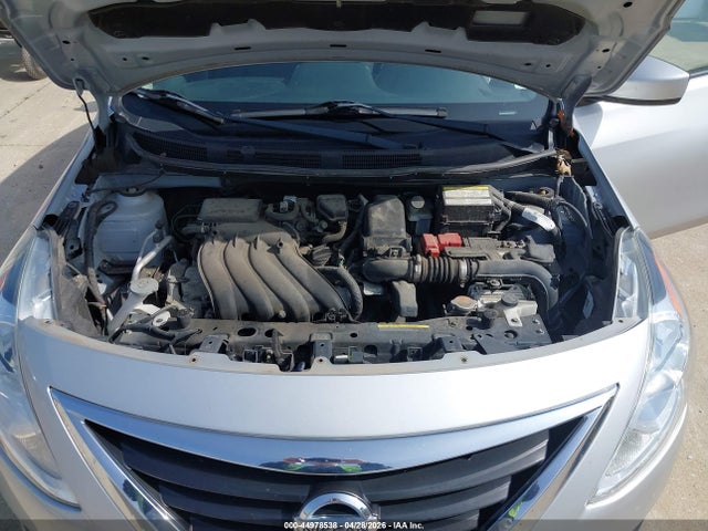 Nissan Versa 1.6 Sv