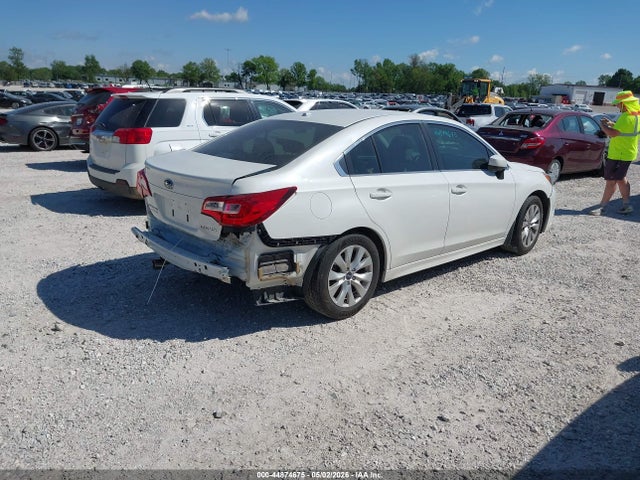 Subaru Legacy 2.5i Premium