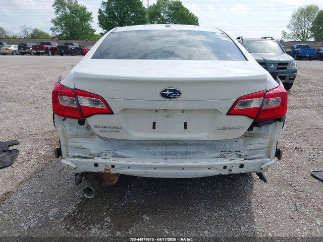 Subaru Legacy 2.5i Premium