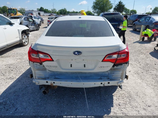 Subaru Legacy 2.5i Premium