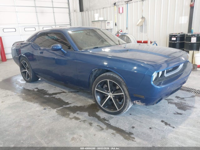 Salvage Dodge Challenger Image